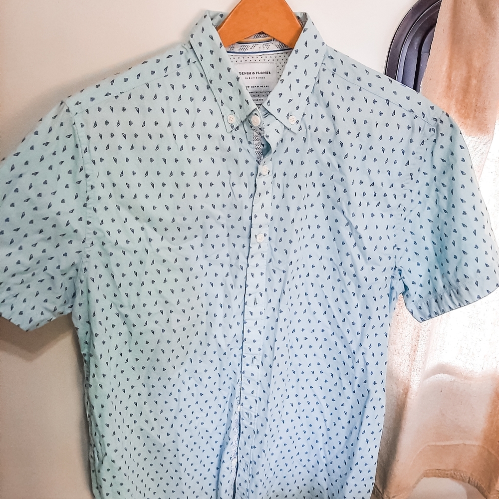 Button up men's short sleeve denim and flower slim fit shirt 🌊💛